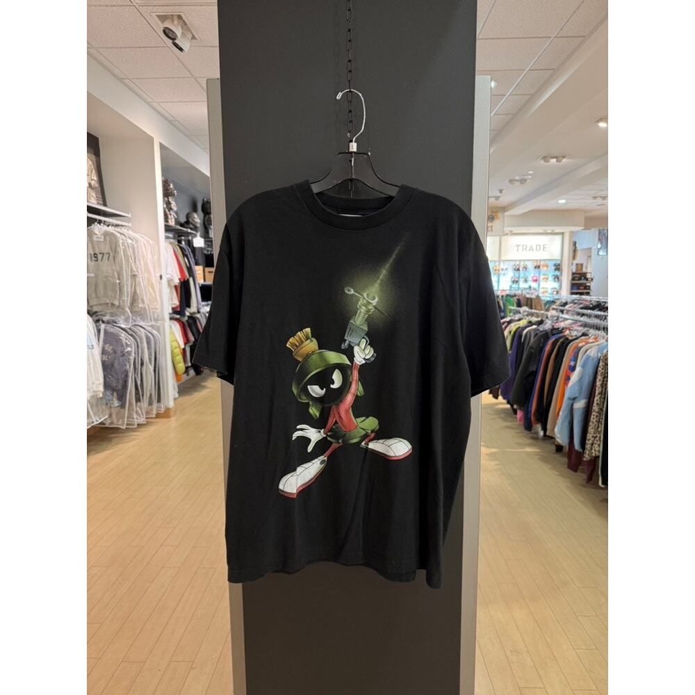 1995 Marvin the Martian 90s Vintage Looney Tunes Raygun Tee Shirt Taz Bugs Bunny
